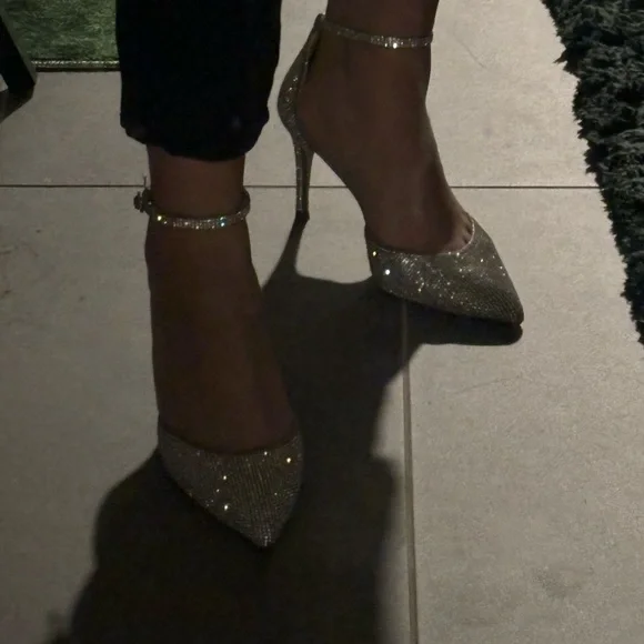 Steve Madden silver rhinestone ankle strap heels - Picture 7 of 7